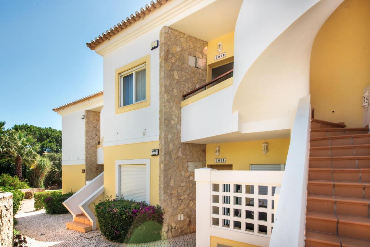 Modern And Spacious Two Bedroom Apartment Carvoeiro  Zewnętrze zdjęcie